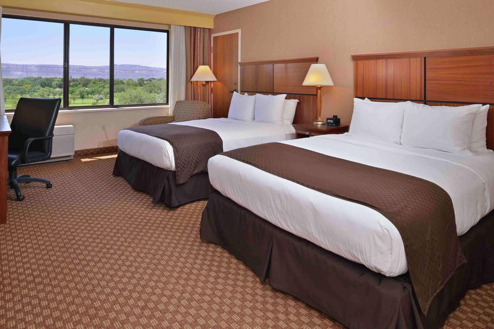 Hotel Doubletree By Hilton Grand Junction Extérieur photo