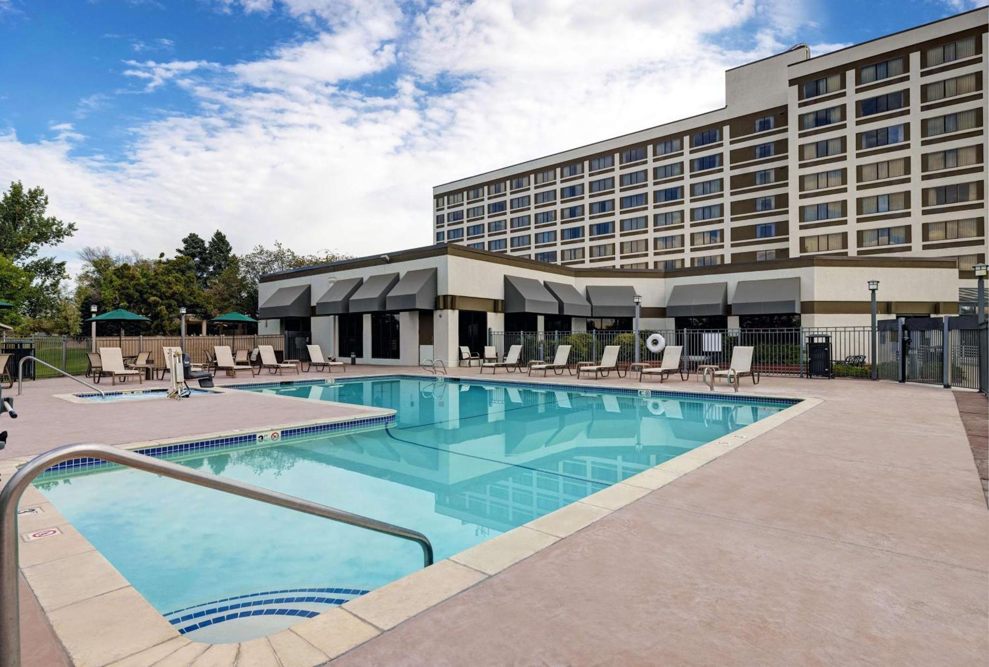 Hotel Doubletree By Hilton Grand Junction Extérieur photo